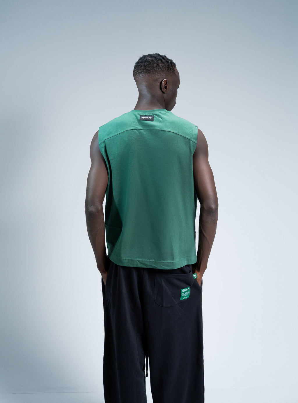 Sleeveless logo embroidered top